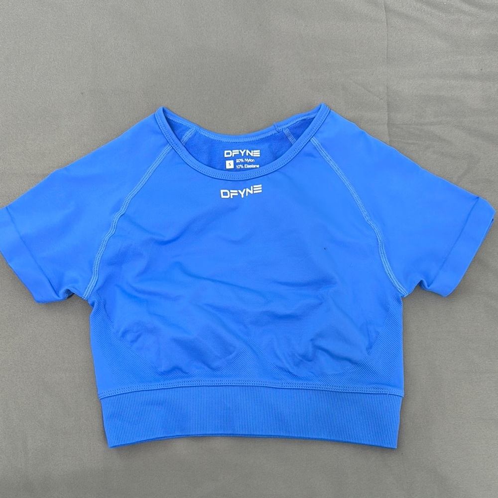 DFYNE Blue Crop Top